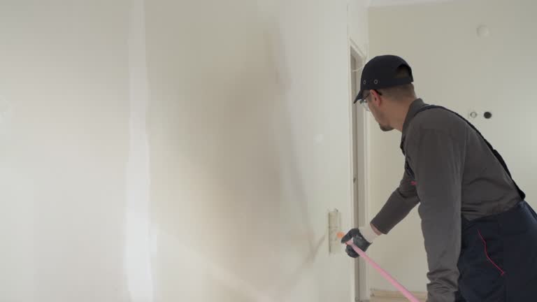 Wallpaper Removal and Painting in Helena, OK